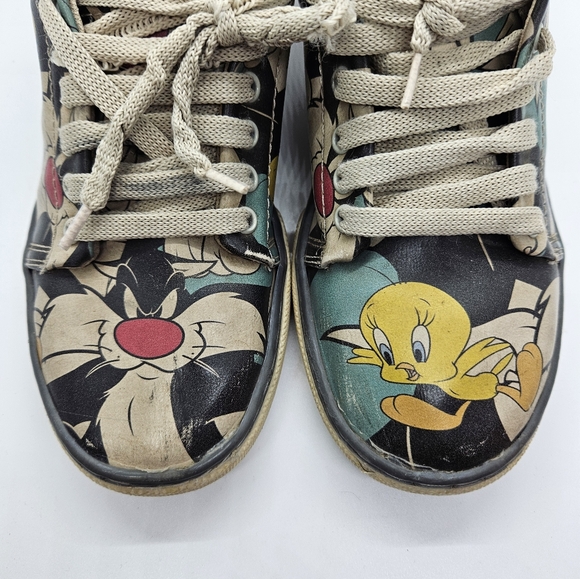 DOGO Women Vegan Leather Sneakers Tweety. Size 36. Warner Brothers. - Picture 6 of 9